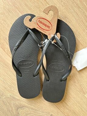 Havianas Women’s Black Flip Flop Slim BNWT